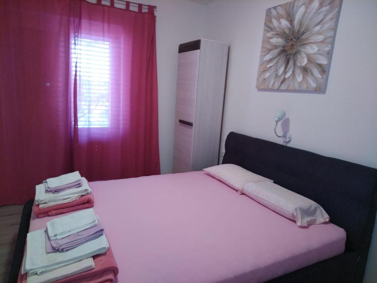 Apartmani Katarina Barbat na Rabu Kültér fotó